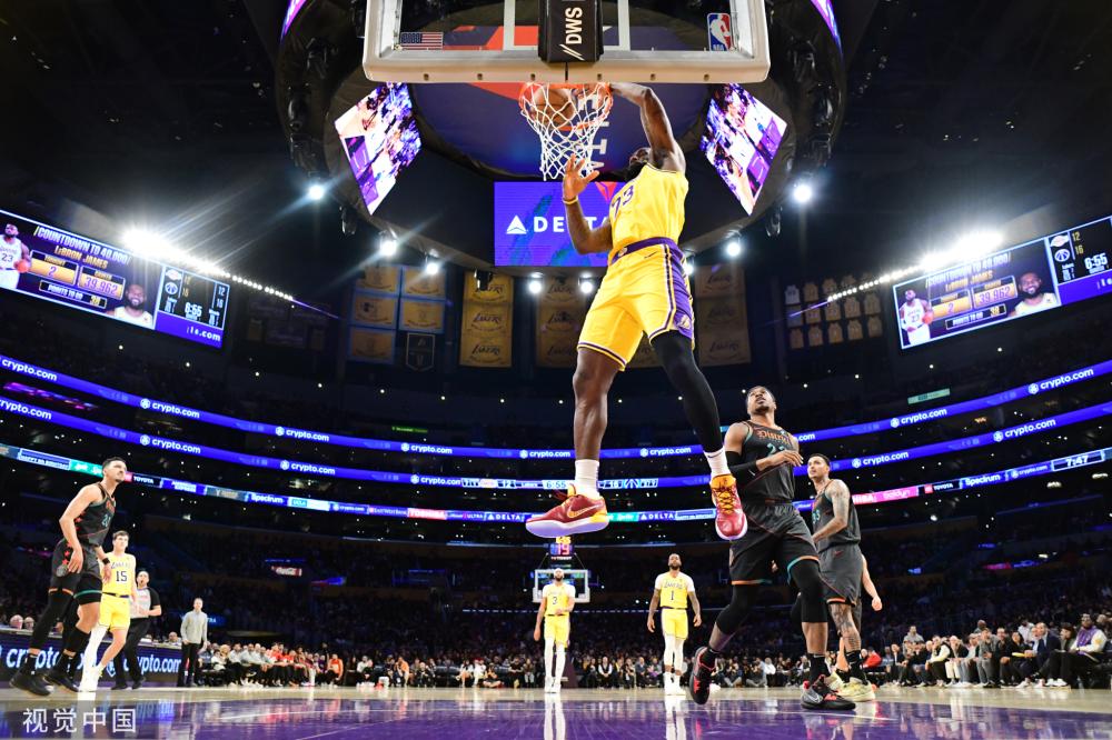 性跨媒介精 性跨媒介精