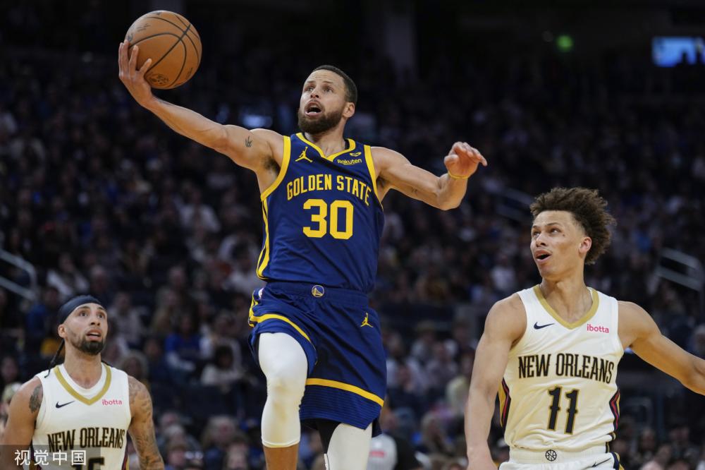 密切关注斯 密切关注斯